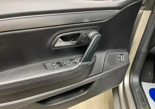 Volkswagen CC cena 52900 przebieg: 169000, rok produkcji 2014 z Gniewkowo małe 667